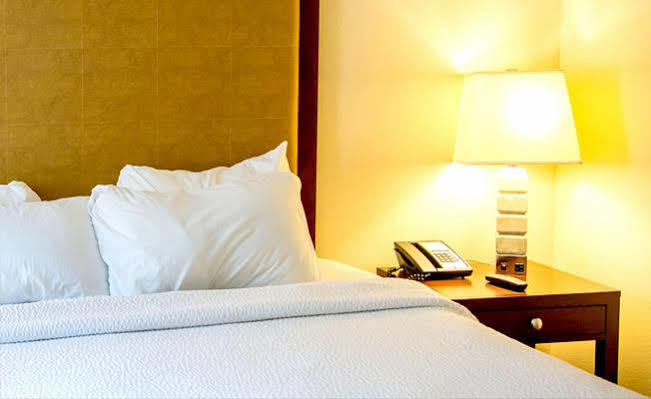 Travelodge Cameron Toll Hotel EDI Kültér fotó
